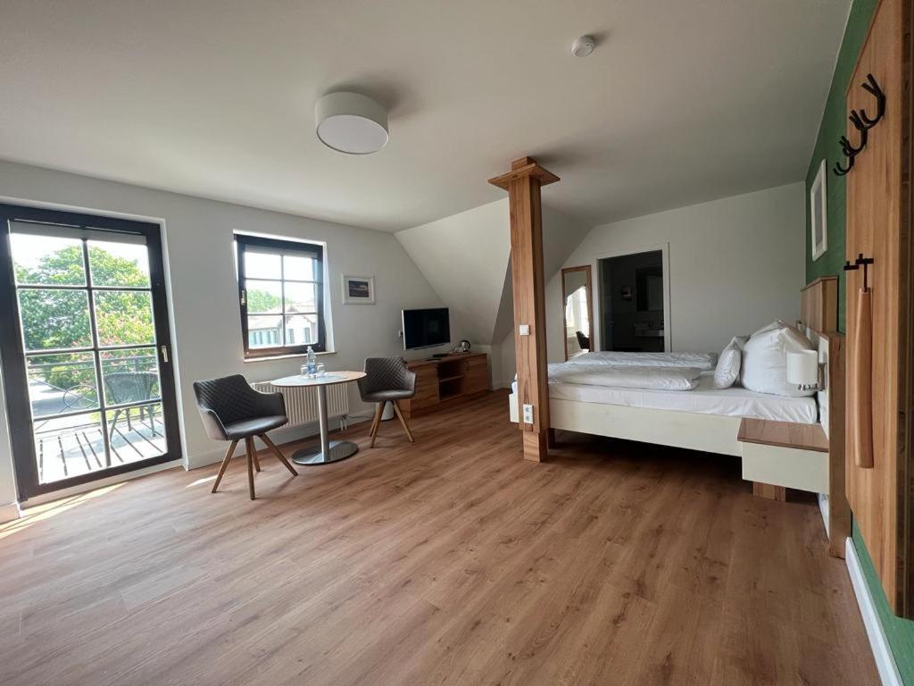 Hotel Ostseeland Rostock Eksteriør bilde